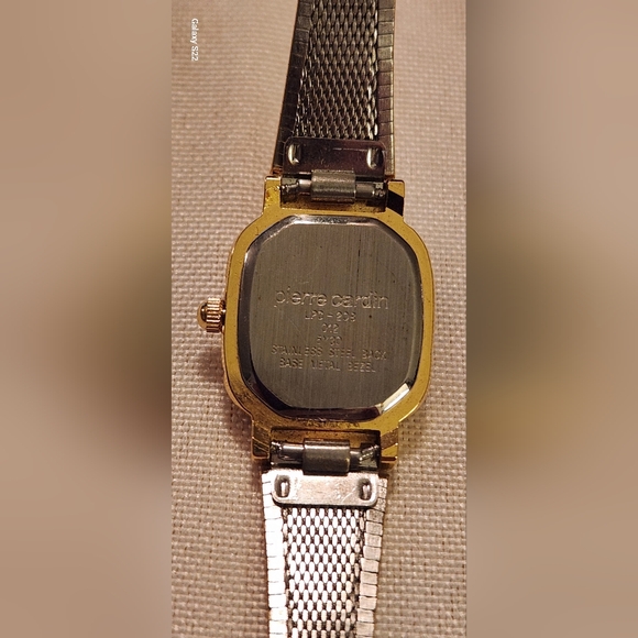 Like New 1990s Pierre Cardin Gold Watch with black watch face - Picture 10 of 13